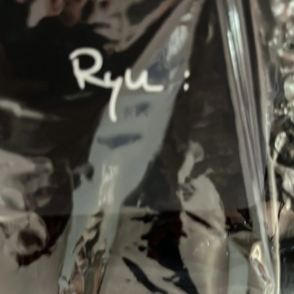 Stunning Elegant Ryu A’reve Floral Embroidered Top - Picture 5 of 5